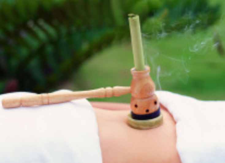 艾灸養(yǎng)生，叫你如何艾灸消除產(chǎn)后腹痛